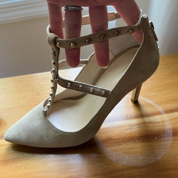 Banana Republic Strappy Studded Heels 5.5 - Picture 5 of 10